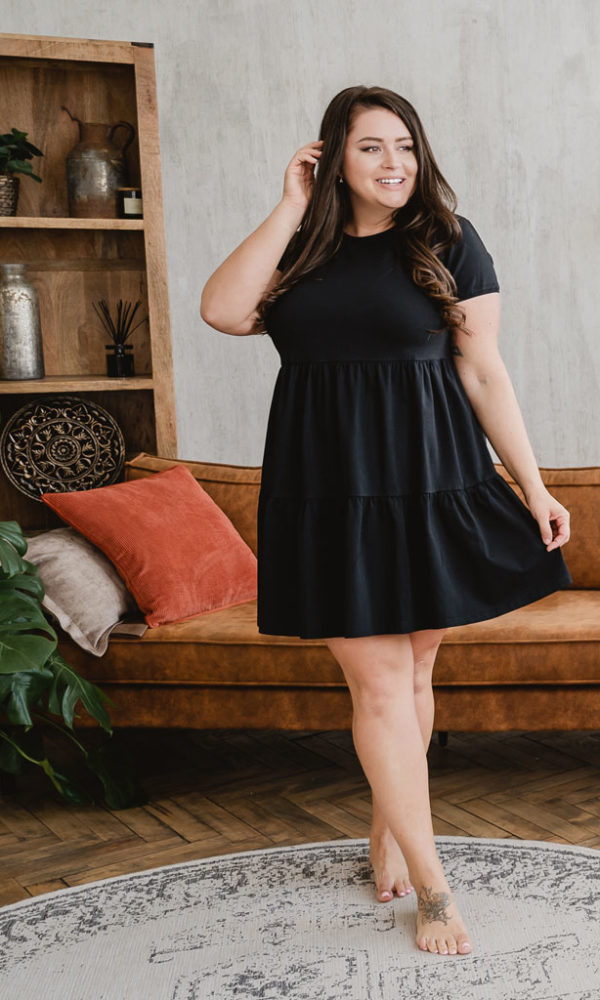 Dámské tričkové šaty s volány BASIC black