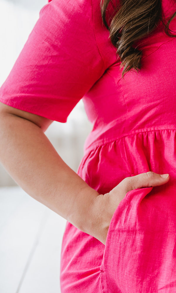 Šaty lněné LINEN s volány dlouhé tmavě růžové