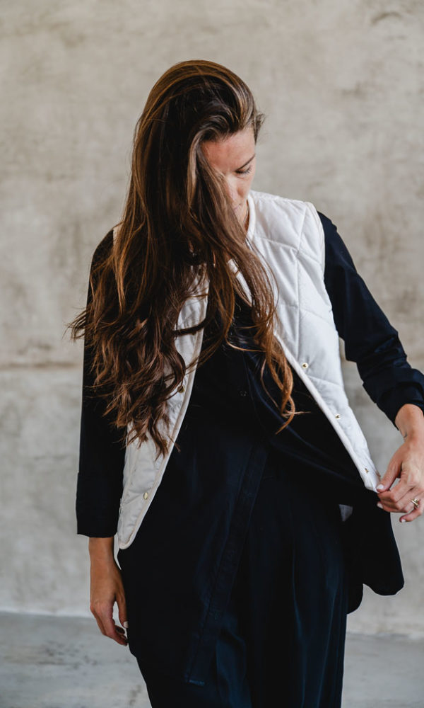 Dámská prošívaná vesta Lara krémová