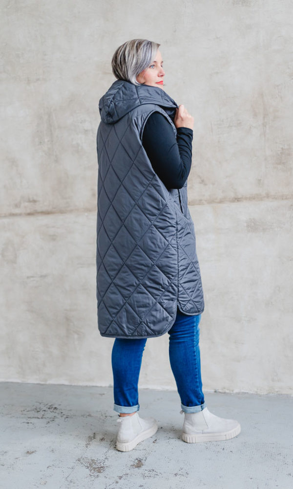 Dámská prošívaná vesta Lara dlouhá tmavě šedá