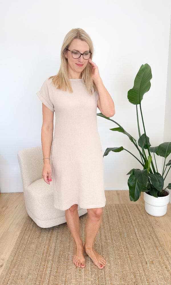 Dámské mušelínové šaty MEDA béžové